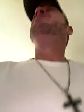 Snapshot of curvedcock8666 chatting on November 17, 2025, 4:22 pm curvedcock8666 online show from November 17, 2025, 4:22 pm