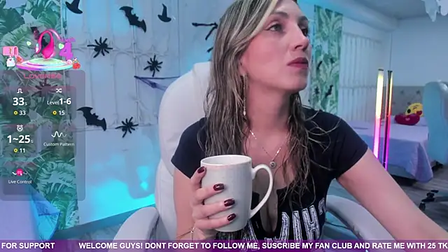 anny sweet72 online show from November 6, 2025, 12:20 pm