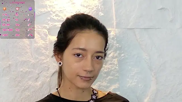 zorravioletta1 online show from January 6, 2026, 12:20 pm