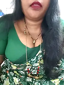 Snapshot of Swapna_143 chatting on June 6, 2026, 3:34 am Swapna 143 online show from June 6, 2026, 3:34 am
