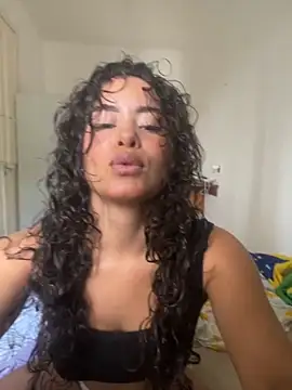 Snapshot of Marie_Rose chatting on October 4, 2025, 6:20 pm Marie Rose online show from October 4, 2025, 6:20 pm