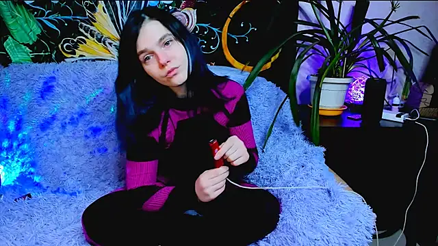 PussySaurus  online show from February 5, 2025, 4:03 pm