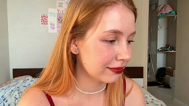 HoneyAudrey online show from February 21, 2026, 3:30 am