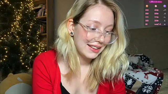 HoneyAudrey online show from December 27, 2024, 3:31 am