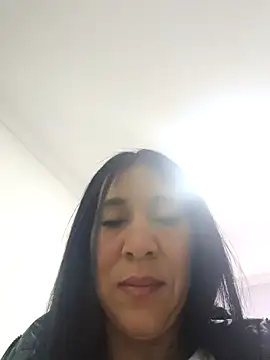 Camille jhonson online show from October 31, 2025, 8:44 am