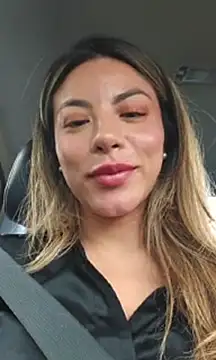 Snapshot of Karen_San_Miguel chatting on October 14, 2025, 6:30 pm Karen San Miguel online show from October 14, 2025, 6:30 pm