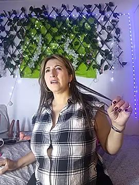 any mour online show from April 8, 2026, 5:03 pm