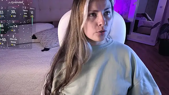 brandy sweet  online show from October 1, 2025, 1:04 pm