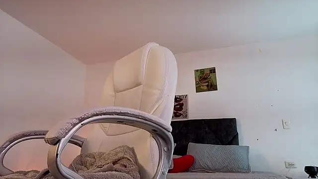 brandy sweet  online show from January 10, 2026, 4:41 am