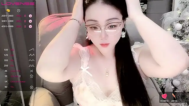 Monica-888 online show from October 4, 2025, 6:04 am