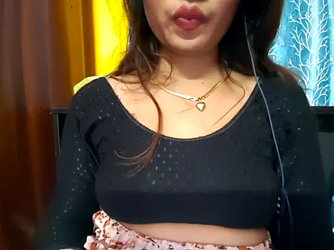 Snapshot of cutesoma2 chatting on December 14, 2025, 5:40 pm cutesoma2 online show from December 14, 2025, 5:40 pm