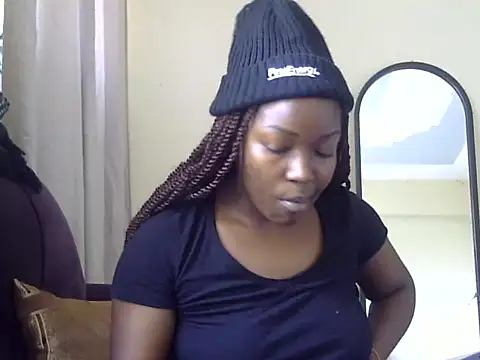 Snapshot of Sexy_racy_rebel_ chatting on February 19, 2026, 9:17 am Sexy racy rebel online show from February 19, 2026, 9:17 am