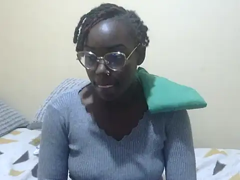 Snapshot of Sexy_racy_rebel_ chatting on March 5, 2025, 4:13 pm Sexy racy rebel online show from March 5, 2025, 4:13 pm