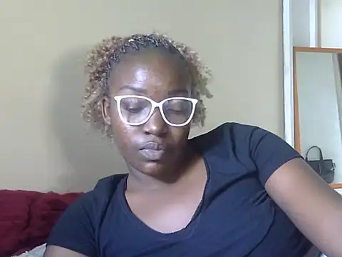 Snapshot of Sexy_racy_rebel_ chatting on December 1, 2025, 12:06 pm Sexy racy rebel online show from December 1, 2025, 12:06 pm