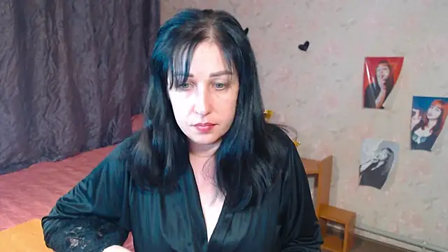 Snapshot of JillStevens chatting on October 23, 2025, 7:23 pm JillStevens online show from October 23, 2025, 7:23 pm