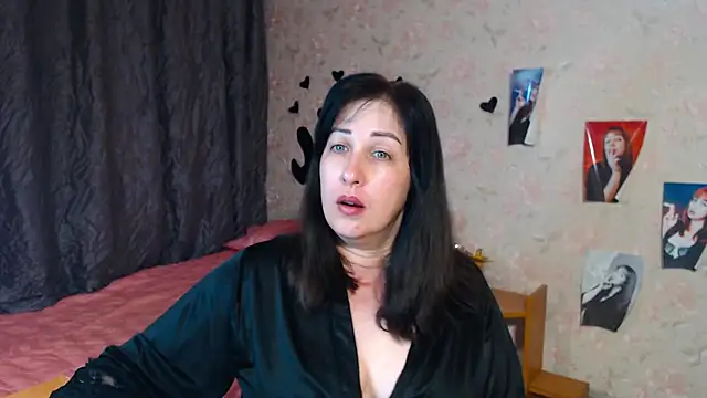 JillStevens online show from September 19, 2025, 1:20 am