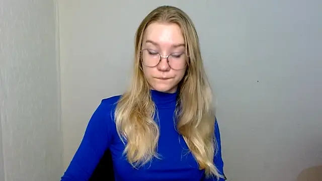 Snapshot of cindi_hot chatting on November 26, 2025, 9:09 am cindi hot online show from November 26, 2025, 9:09 am