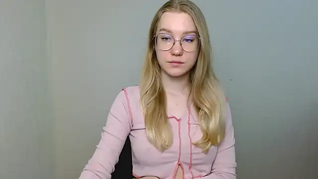 cindi hot online show from March 20, 2026, 11:11 am