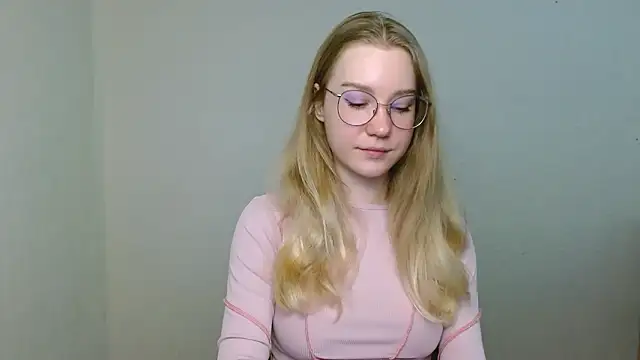 cindi hot online show from March 7, 2026, 11:27 am