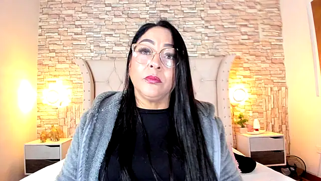 Snapshot of Gina_Myers chatting on September 19, 2025, 12:31 pm Gina Myers online show from September 19, 2025, 12:31 pm