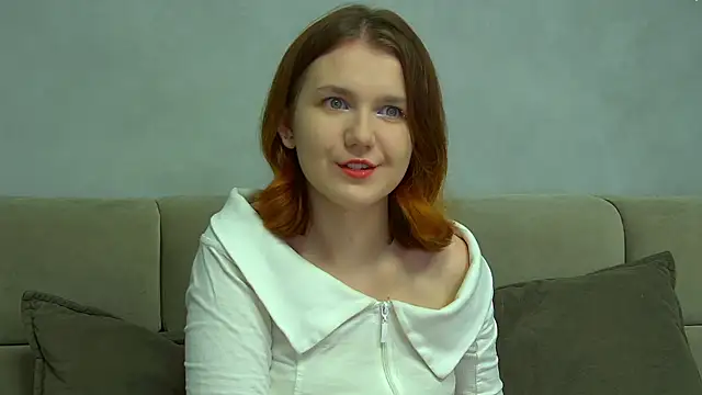 LessySmith online show from April 18, 2026, 4:53 pm