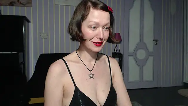 Marquise555 online show from February 8, 2025, 5:08 pm