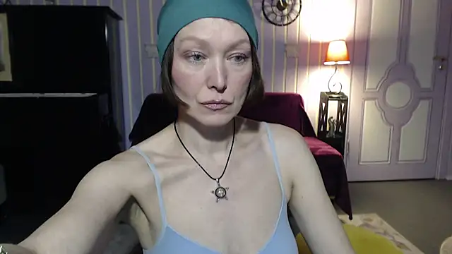 Marquise555 online show from February 2, 2025, 5:04 pm