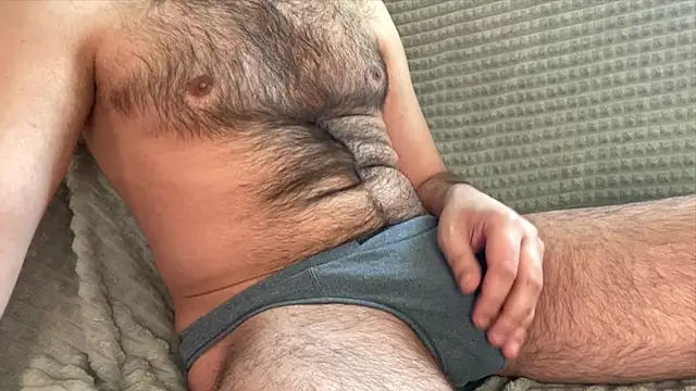 Deckard Webb1  online show from April 10, 2026, 2:35 pm