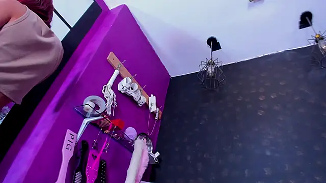 Alexa Slave online show from October 9, 2025, 7:58 pm