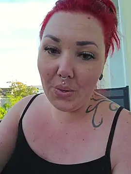 Snapshot of -BonnieBlack- chatting on July 14, 2026, 4:39 am -BonnieBlack- online show from July 14, 2026, 4:39 am