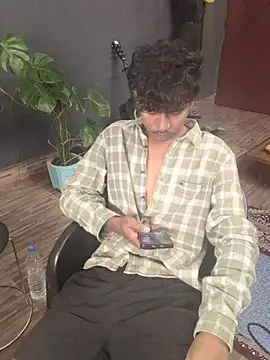 richardjames95 online show from October 16, 2025, 6:05 pm