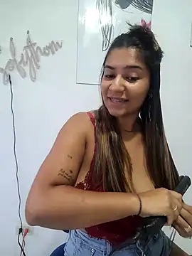 Snapshot of Sofythom1 chatting on September 20, 2025, 10:59 pm Sofythom1 online show from September 20, 2025, 10:59 pm