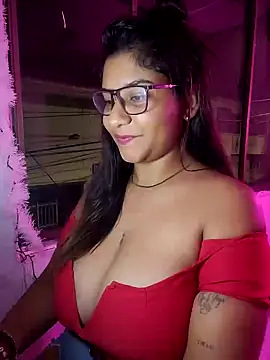 Snapshot of Sofythom1 chatting on January 11, 2025, 5:41 am Sofythom1 online show from January 11, 2025, 5:41 am