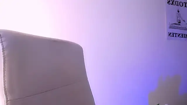 Snapshot of elektraa_sky11 chatting on February 11, 2025, 2:02 pm elektraa sky11 online show from February 11, 2025, 2:02 pm