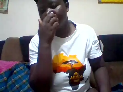 crazy baby00 online show from February 28, 2026, 11:37 pm