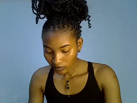 cute-alexis online show from October 27, 2025, 9:43 am