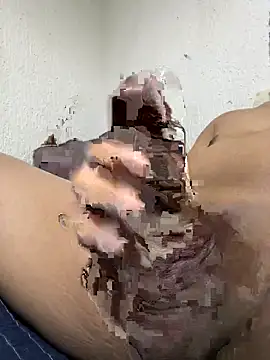 Snapshot of elber-gdo chatting on February 8, 2025, 2:47 am elber-gdo online show from February 8, 2025, 2:47 am