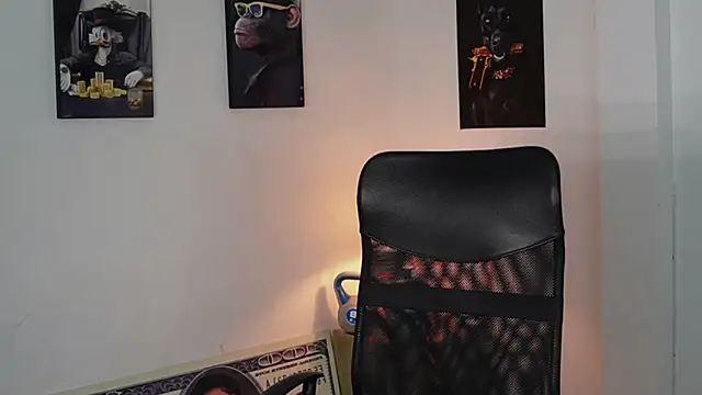 Hazzan Velez online show from March 11, 2026, 12:15 am