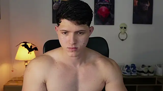 Hazzan Velez online show from October 21, 2025, 4:01 am