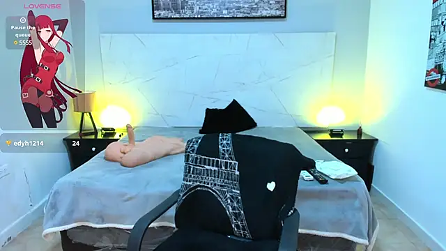 LAYLATAYLOR  online show from February 6, 2025, 9:22 am