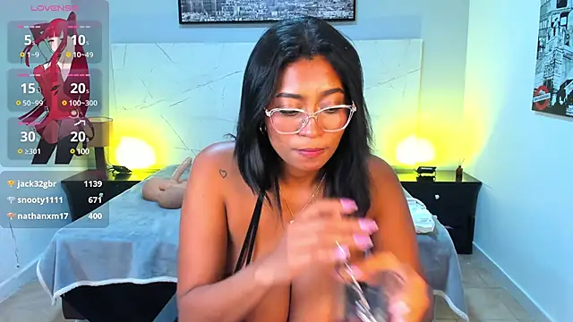 LAYLATAYLOR  online show from January 25, 2025, 6:01 am