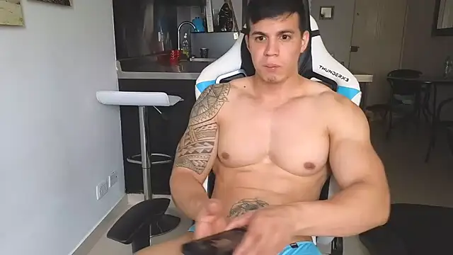 Ethanstill1 online show from February 3, 2025, 6:49 pm