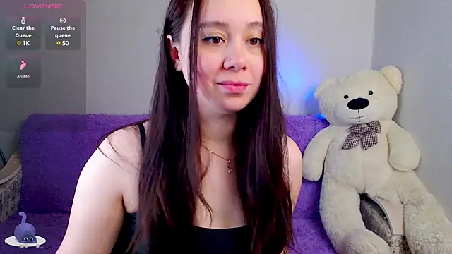 Snapshot of AlinaWett chatting on February 5, 2025, 3:02 am AlinaWett online show from February 5, 2025, 3:02 am