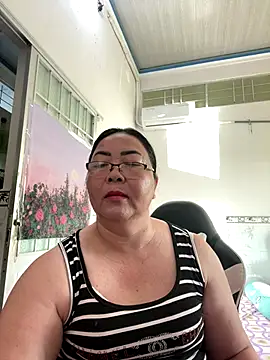 NDith online show from October 6, 2025, 11:49 pm