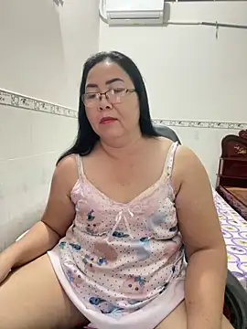 NDith online show from September 27, 2025, 2:12 pm