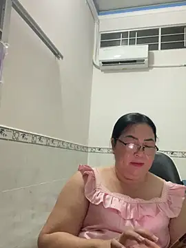 NDith online show from October 19, 2025, 2:20 pm