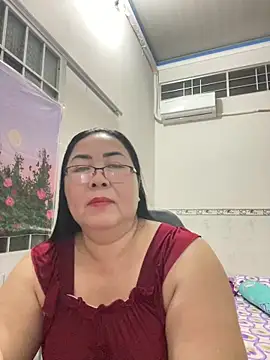 NDith online show from October 2, 2025, 12:52 pm