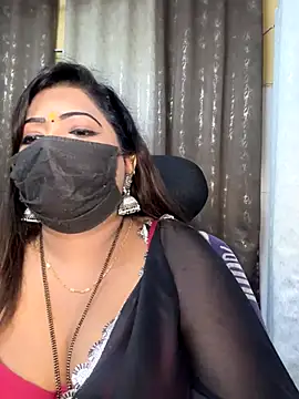 Snapshot of Oh-Monika chatting on November 2, 2025, 5:07 pm Oh-Monika online show from November 2, 2025, 5:07 pm