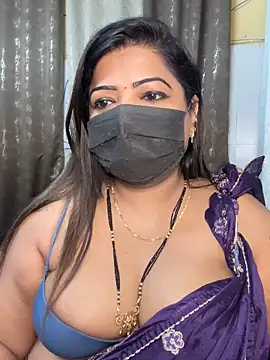 Snapshot of Oh-Monika chatting on October 7, 2025, 6:25 am Oh-Monika online show from October 7, 2025, 6:25 am