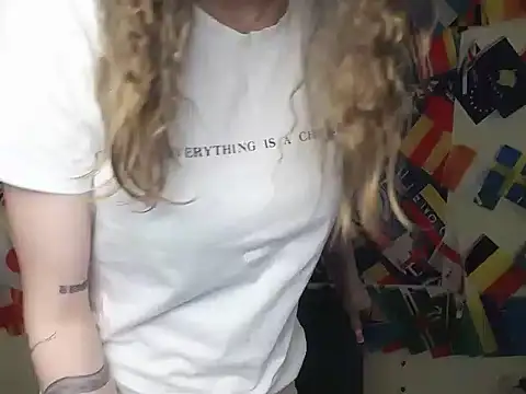 StrangerGi online show from March 5, 2026, 7:05 am